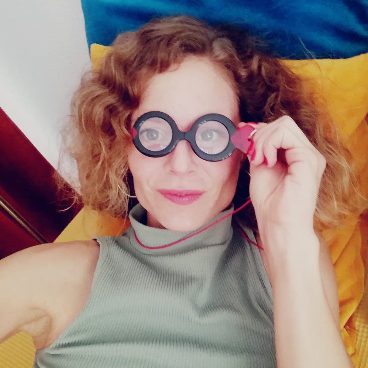 COLGANTE-LENTES CORAZÓN ROJO-ROSA FL00440C