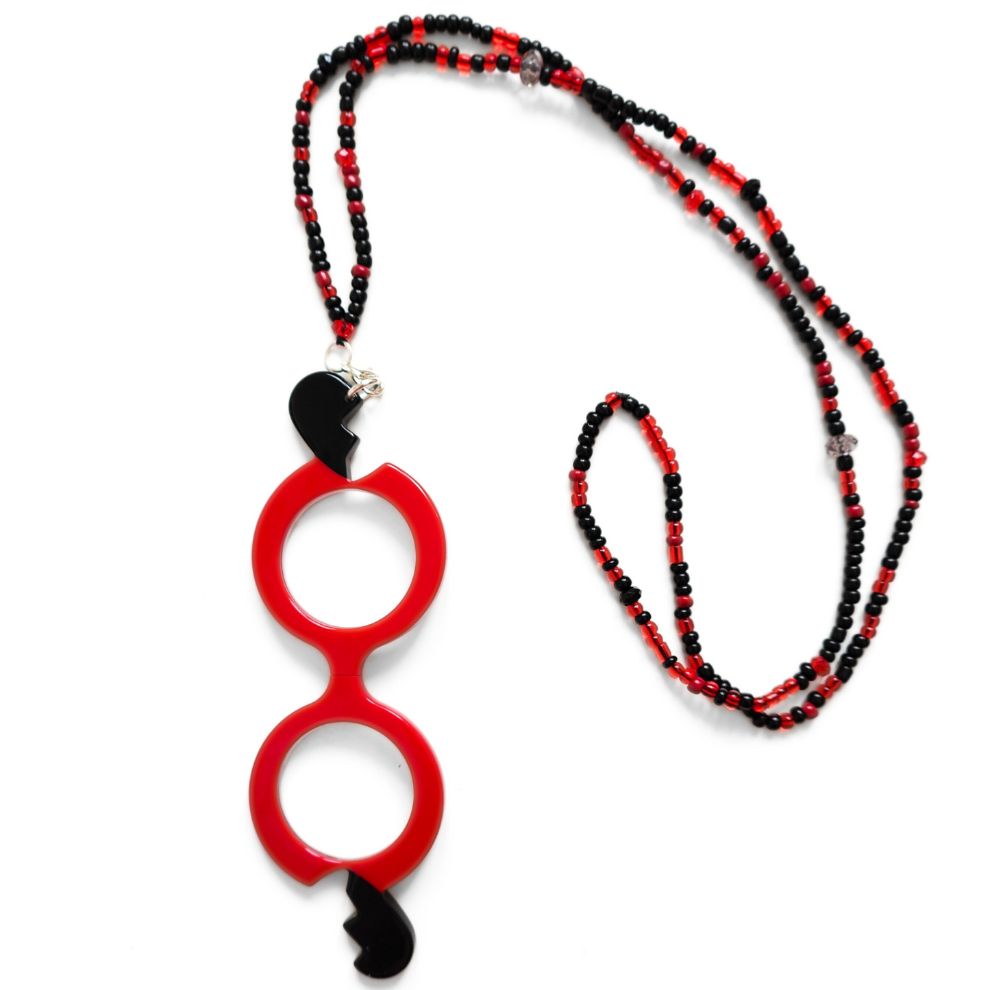 COLGANTE-LENTES CORAZON PARTÍO NEGRO FL00477C