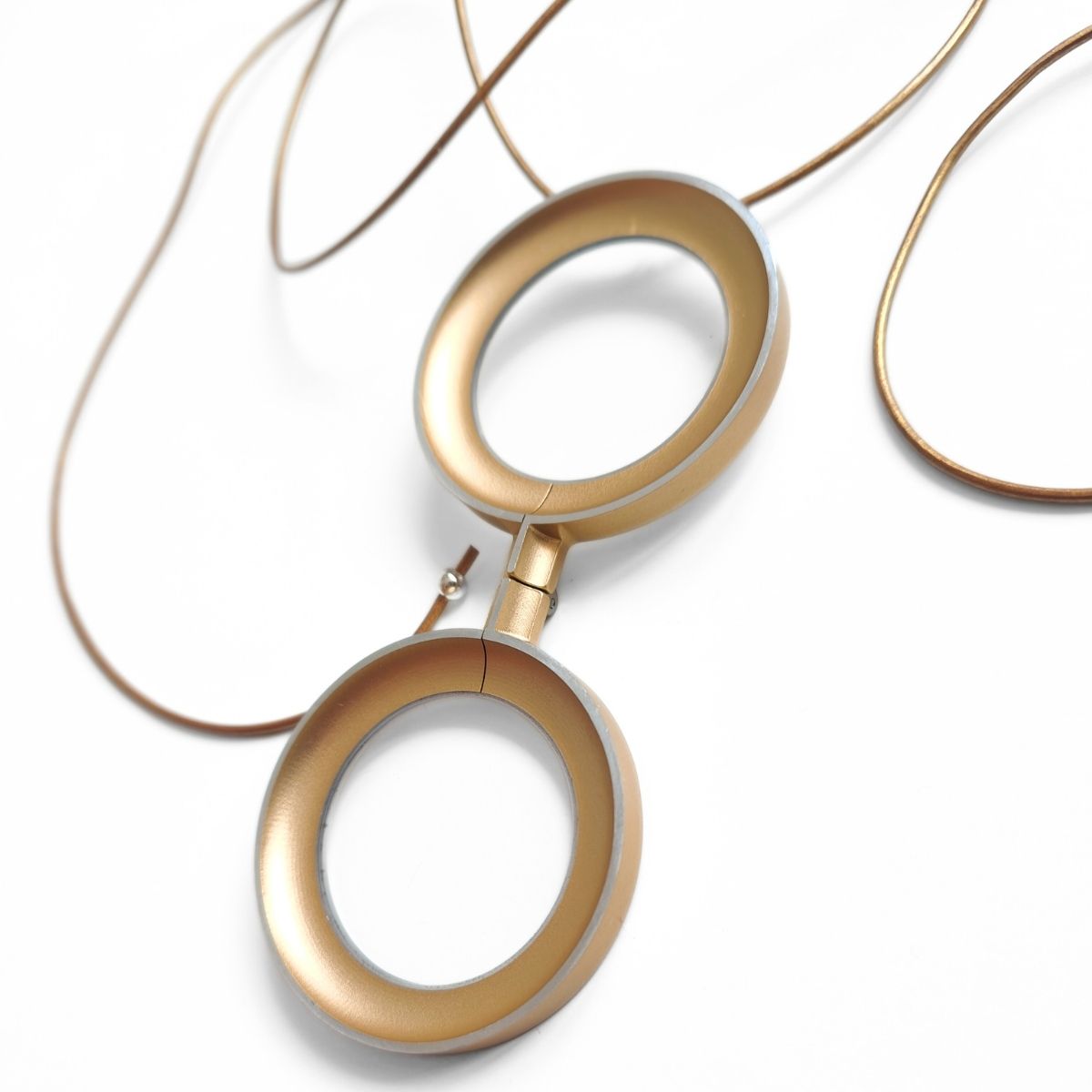 TADAO ANDO DORADO  FL00494C