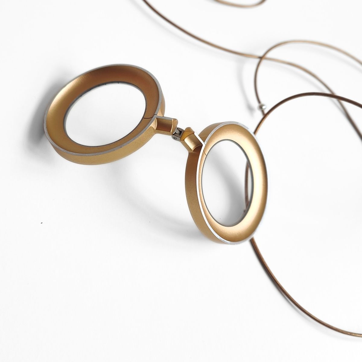 TADAO ANDO DORADO  FL00494C